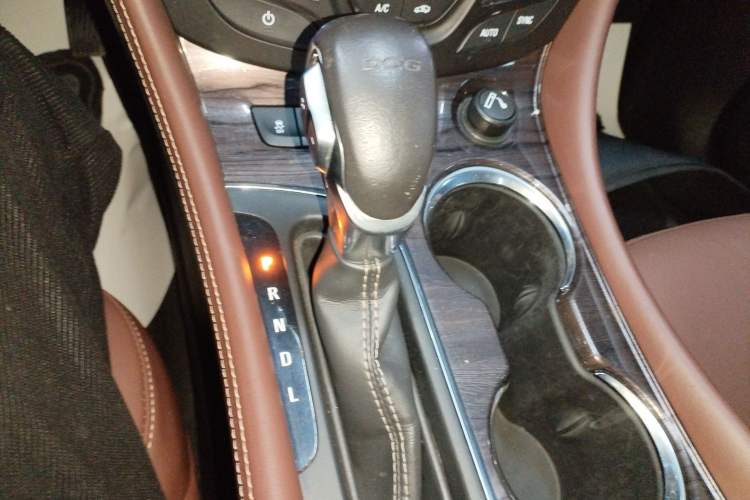 Used Buick Envision 2016 20T Two-Wheel-Drive Elite Model