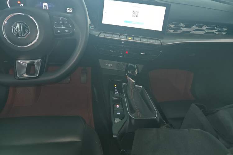 Used MG 5 2021 180 DVVT CVT Youth Luxury Edition
