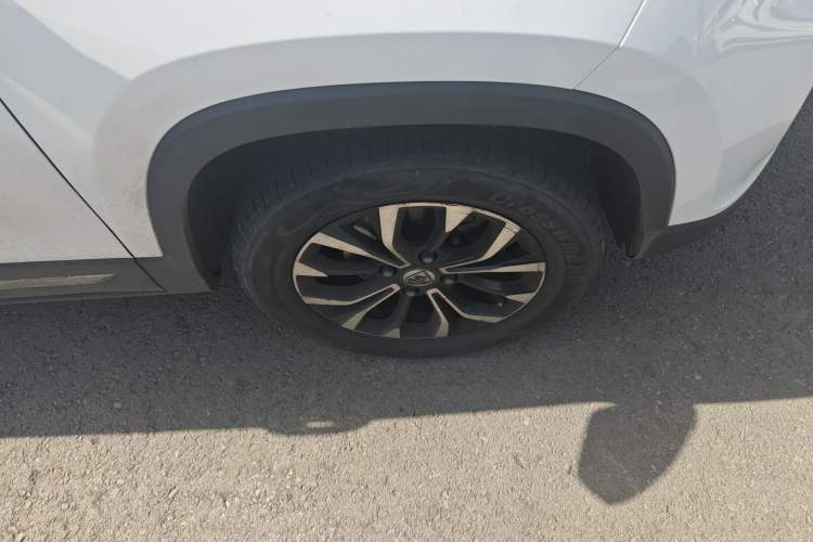 Used Baojun 510 2019 1.5L Automatic Prestige Edition China VI Right Front Wheel Hub