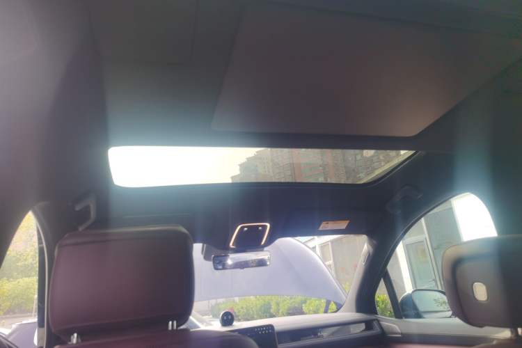 Used Nio ES8 2026 Model 6-seat Executive Luxury Edition Headliner