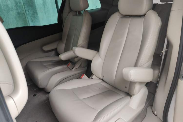 Used Buick GL8 2018 28T Luxury Model China VI Standard