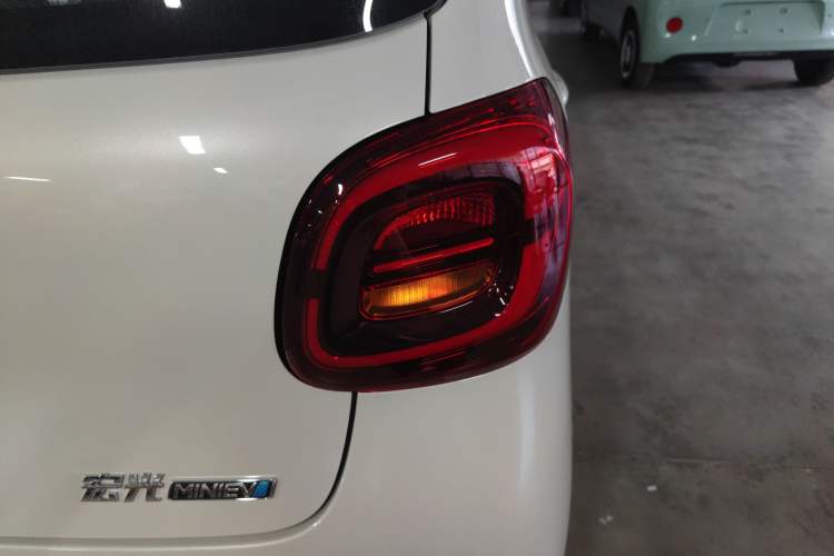 Used Wuling Hongguang MINIEV 2025 Four-Door Version Advanced Edition