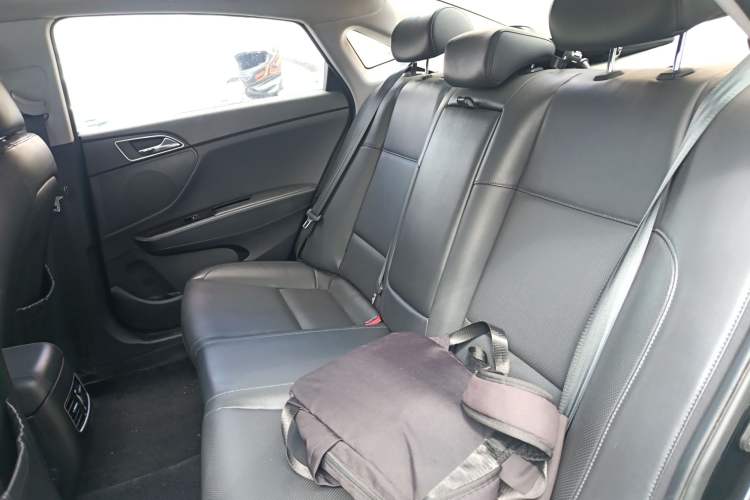 Used Hyundai Mistra 2014 1.8L Automatic Smart GLS