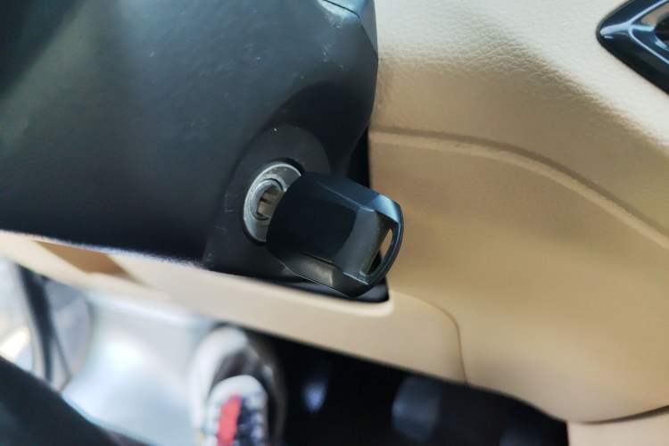 Used CHANGAN KUAYUE Xing V3 2023 1.5L Gasoline Comfort Edition 5-Seat Passenger Vehicle