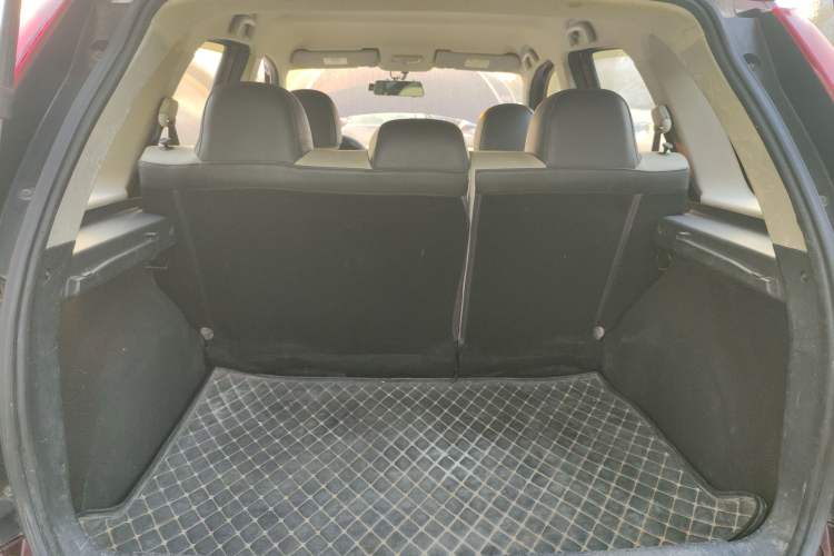 Used FORTHING Joyear XV 2016 1.6L CVT Comfort Model
