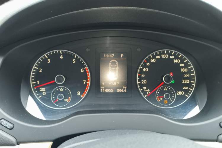 Used Volkswagen Sagitar 2014 1.4TSI Automatic Luxury Model
