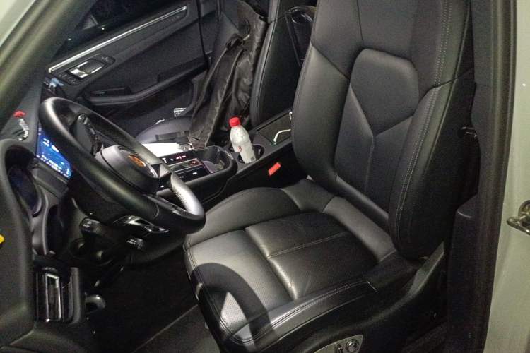 Used Porsche Macan 2023 Macan 2.0T