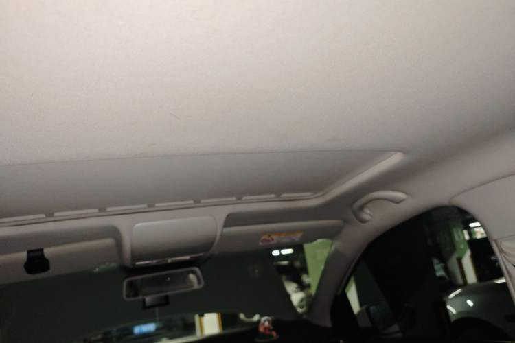 Used Volkswagen Polo 2016 1.6L Automatic Comfort Model