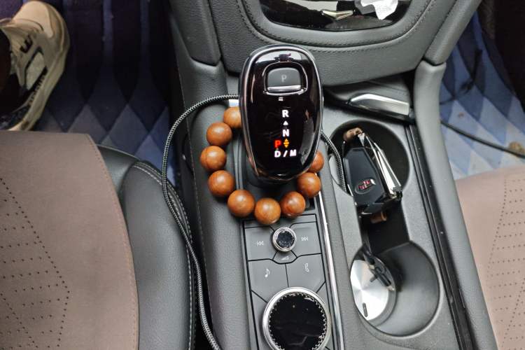 Used Cadillac XT6 2022 2.0T Six-Seater Four-Wheel-Drive Luxury Version