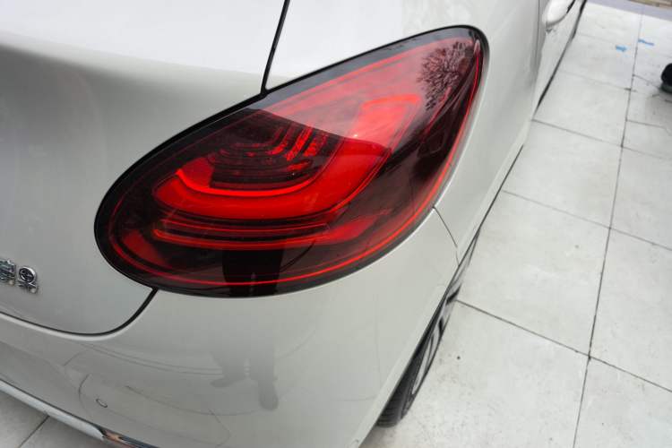 Used Wuling Bingo 2023 410 km Lingxi Deluxe Edition