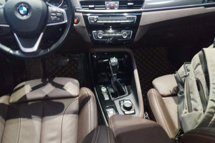 Used BMW X1 2018 sDrive18Li Luxury Model
