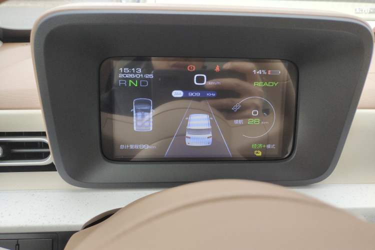 Used Wuling Hongguang MINIEV 2024 3rd Generation 215km Youth Edition
