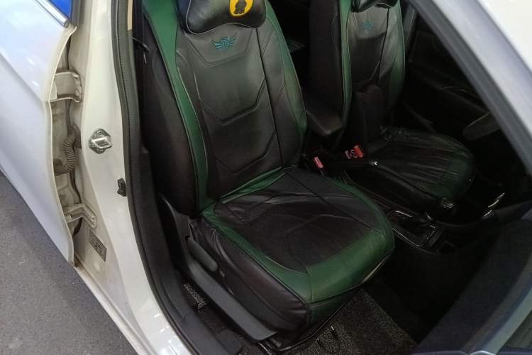 Used Suzuki Alivio 2015 1.6L Automatic Comfort Model Right Front Seat