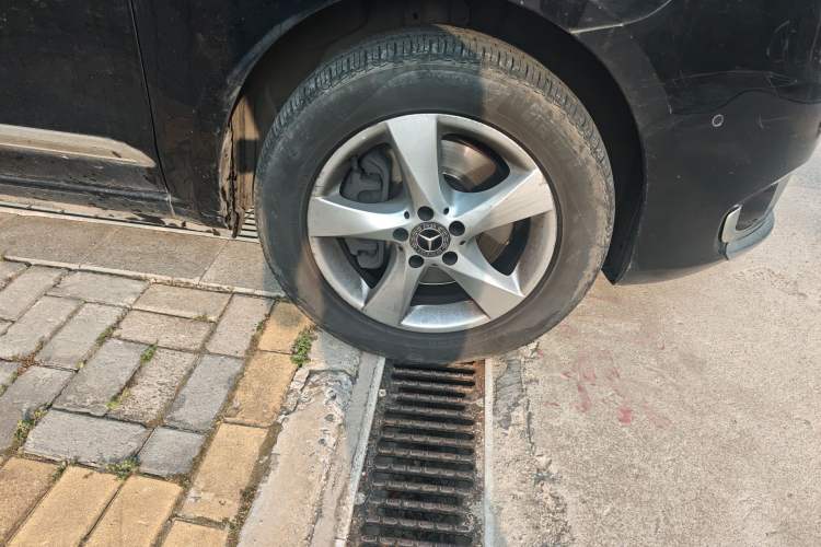 Used Mercedes-Benz Vito 2018 2.0T Business Version China V Emission Standard