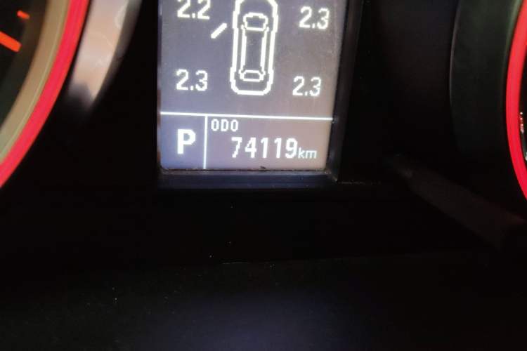 Used Haval M6 2017 1.5T Automatic Two-Wheel Drive Prestige Model Odometer Close Up