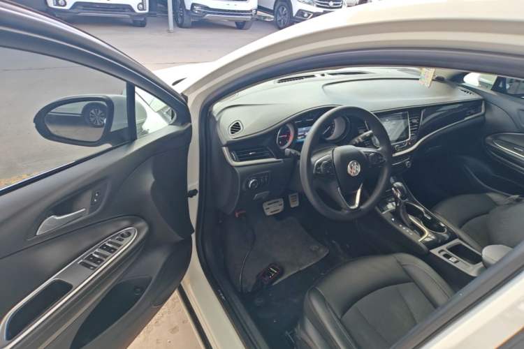 Used Buick Verano 2015 Sedan 20T Dual-Clutch Leading Model Driver Seat