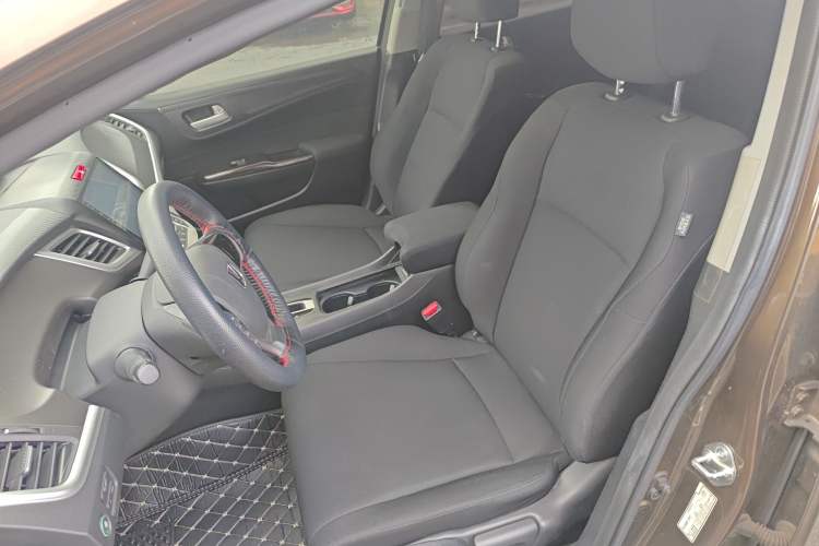 Used Honda Jade 2017 1.8L Automatic Classic Edition 5 seats