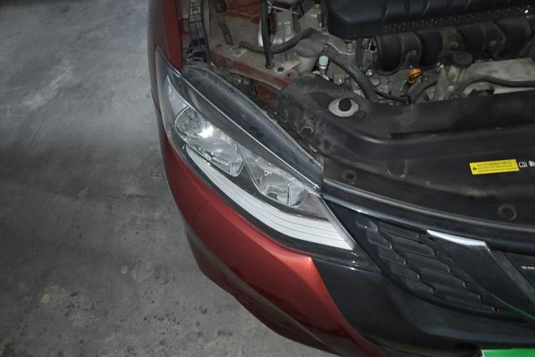 Used Nissan Tiida 2016 1.6L CVT Cool Dynamic Edition