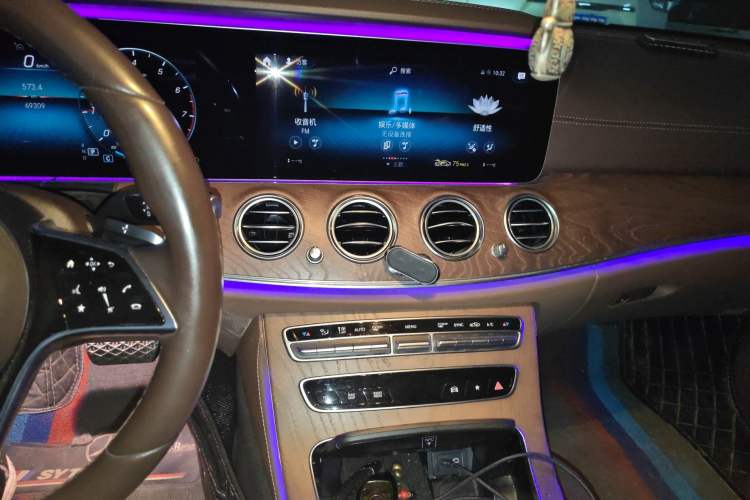 Used Mercedes-Benz E-Class 2021 E 300 L Stylish Model Audio And AC Panel