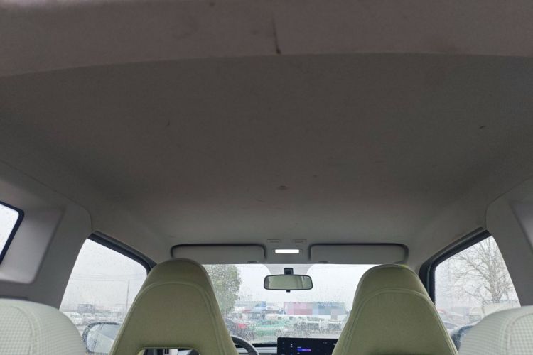 Used Geely Galaxy Panda 2024 Panda Mini 200km Endurance Bear
