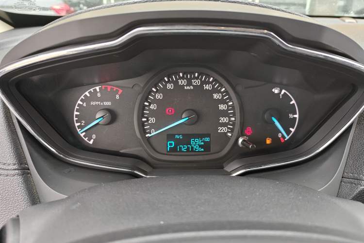 Used Ford Escort 2015 1.5L Automatic Fashion Model Instrument Cluster