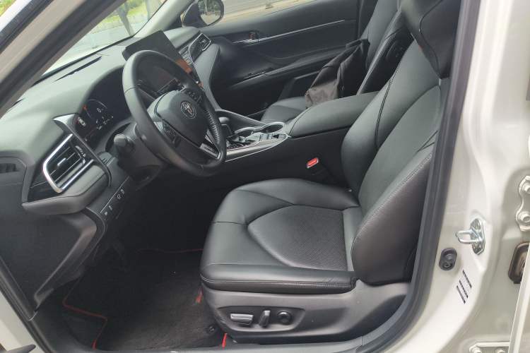 Used Toyota Camry 2023 Dual-Motor 2.5HS Fēngshàng Edition