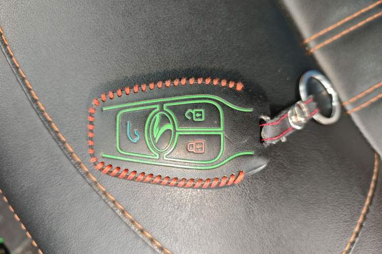 Used Soueast DX7 2016 1.5T Manual Triumph Edition
