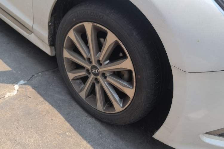 Used Hyundai Sonata 2015 1.6T GLS Smart Model Right Front Wheel Hub