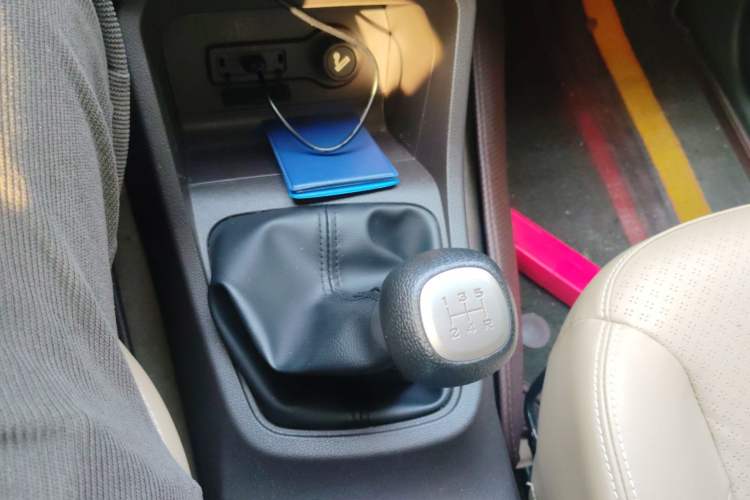 Used Wuling Hongguang 2018 1.5L S Comfort Model L2B