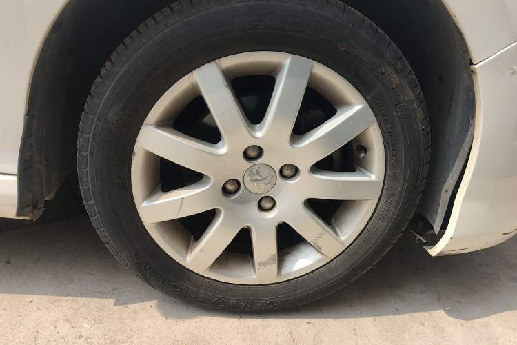 Used Peugeot 308 2012 1.6L Manual Fashion Edition
