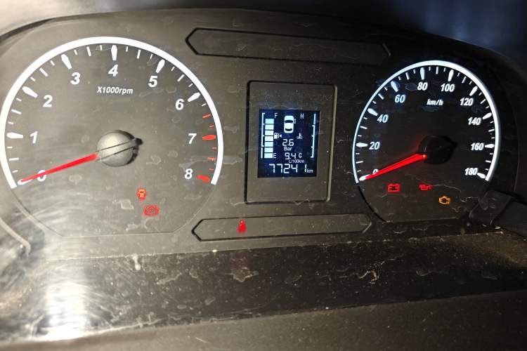 Used FORTHING Lingzhi PLUS 2021 2.0L Manual Luxury 7-Seater
