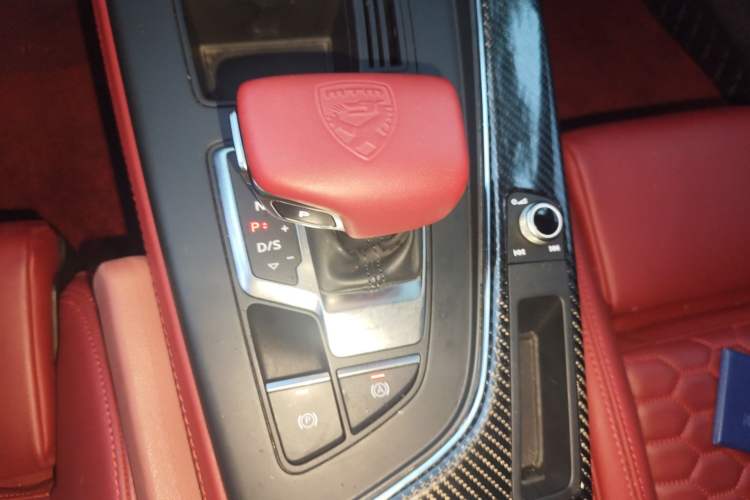 Used Audi A4L 2020 40 TFSI Fashion Dynamic Model Gear Lever