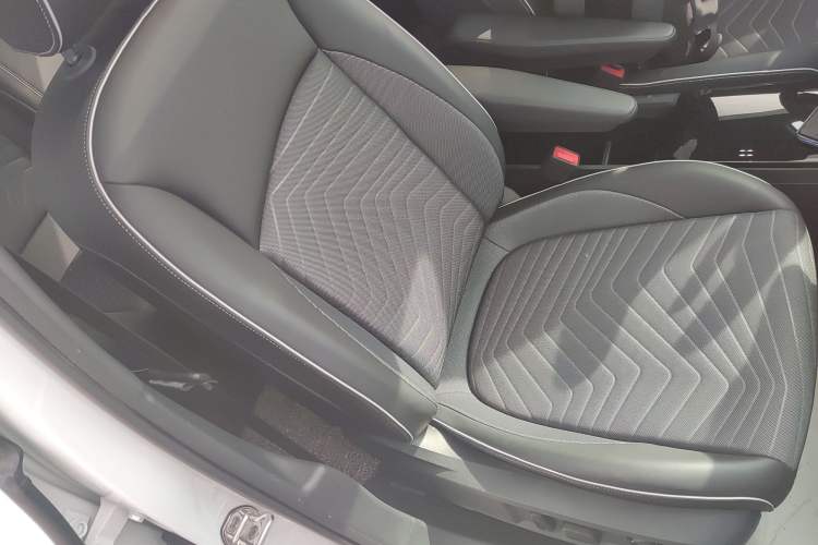 Used Volkswagen ID.3 2024 Outstanding Edition Right Front Seat