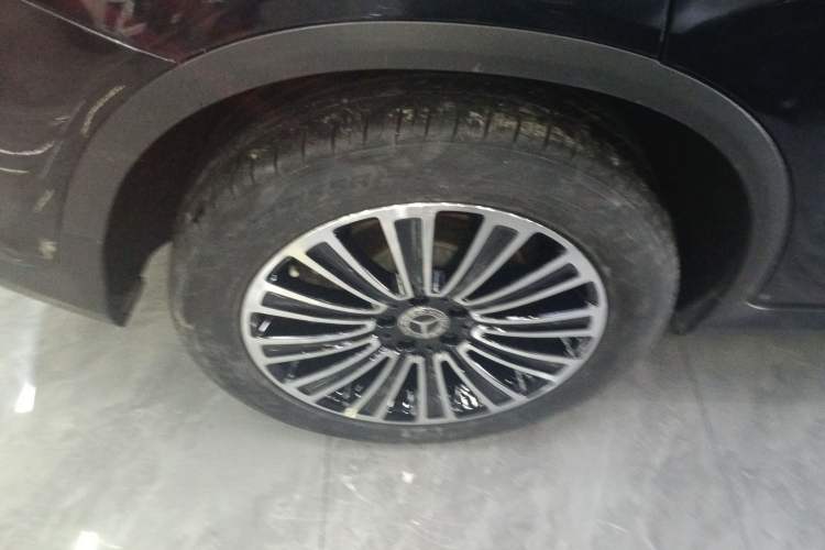 Used Mercedes-Benz GLC 2019 GLC 260 L 4MATIC Dynamic Model