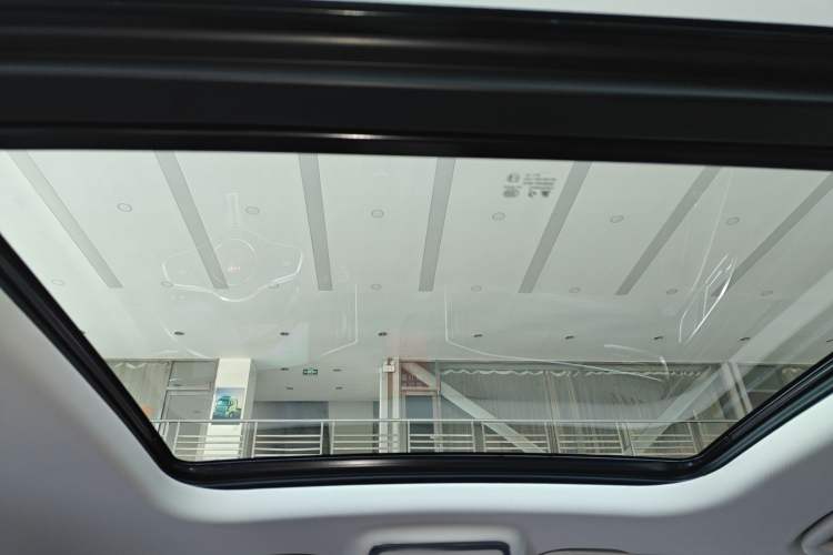 Used Hongqi HS7 PHEV 2024 2.0T PHEV Four-Wheel Drive Flagship Edition 6 Seats
