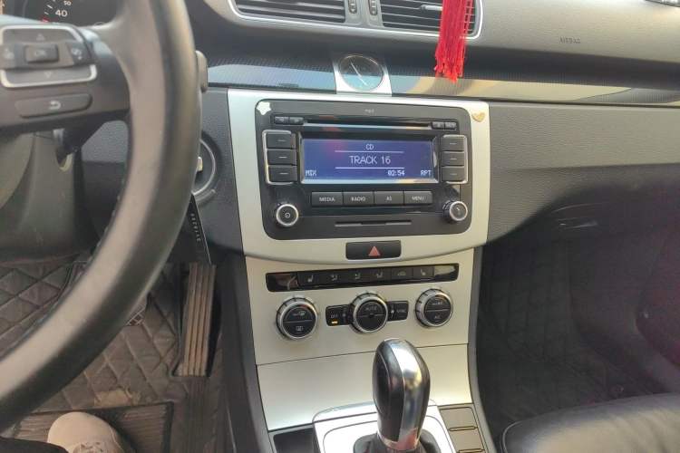 Used Volkswagen Magotan 2012 1.8TSI Luxury Model
