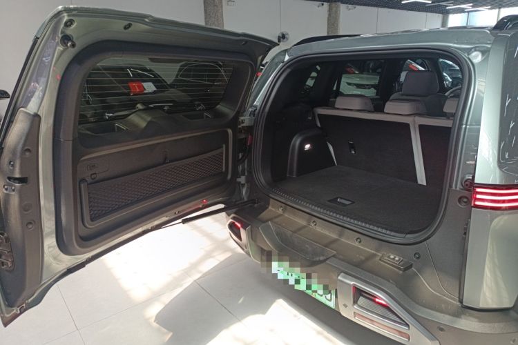 Used Formula Leopard Titanium 3 2025 501KM All-Wheel Drive Intelligent Driving Ultra Version