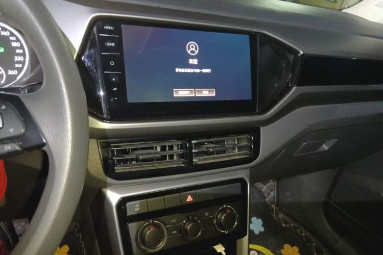 Used Volkswagen T-Cross 2021 1.5L Automatic Comfort Edition Audio And AC Panel