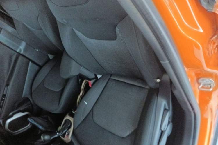 Used Jeep Renegade 2017 180T Automatic High-Energy Version Left Front Seat