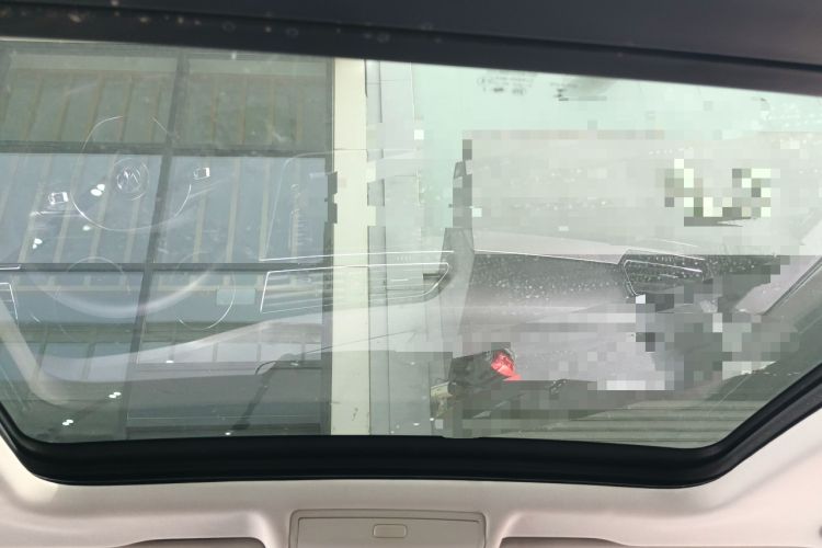 Used Volkswagen Tiguan L 2017 330TSI Automatic Two-Wheel Drive Luxury Edition Headliner