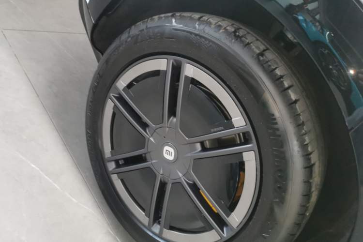 Used Xiaomi Auto YU7 2025 Ultra-Long Range Rear-Wheel Drive Version
