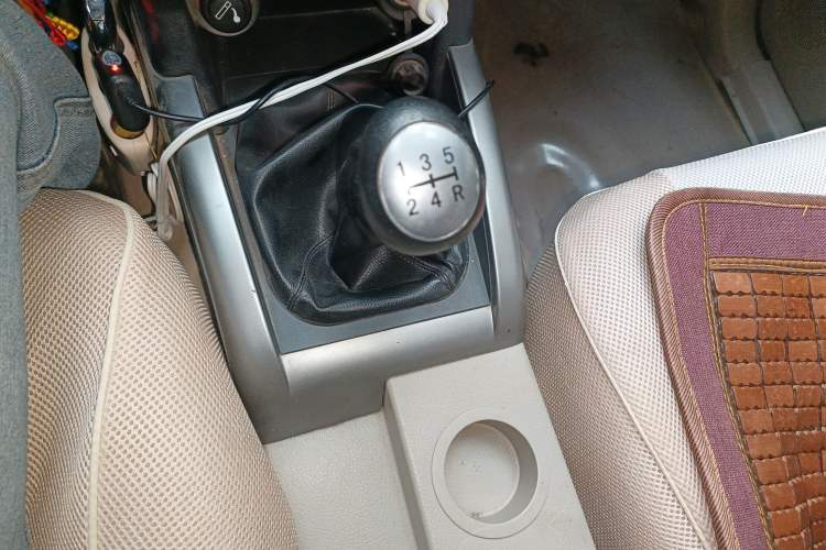 Used Land X8 2012 Explore Edition 2.0L Urban Pioneer Version