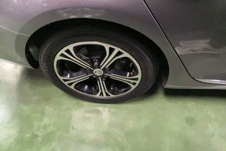 Used MG 6 New Energy 2018 45T E-DRIVE Intelligent Drive Hybrid PILOT Super Internet Edition Right Rear Wheel Hub