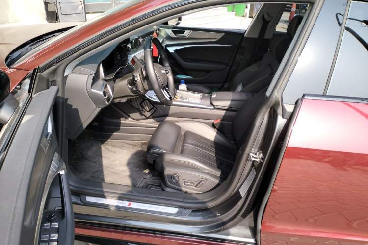 Used Audi A7 2022 45 TFSI Prestige Edition Driver Seat