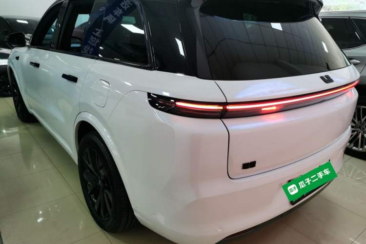 Used Li Auto L8 2023 Pro Model
