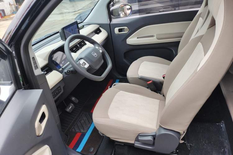 Used Chery QQ Ice Cream 2024 Edition Youth Version 205km Sundae Left Front Seat