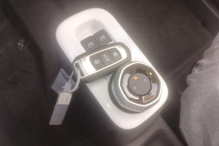 Used Geely Galaxy Panda 2025 210 km – Yuanqi Bear