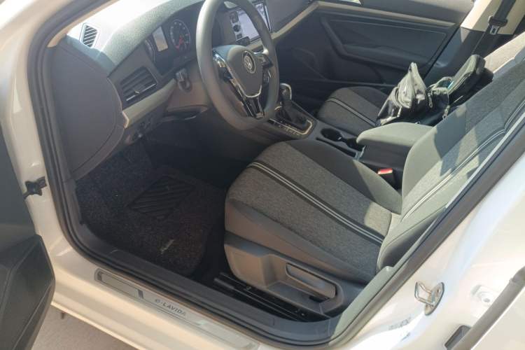 Used Volkswagen Lavida Pure Electric 2019 Enjoyment Edition Left Front Seat