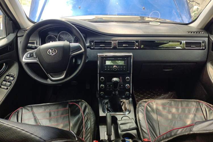 Used JDMC T5 2019 2.2L PLUS Comfort Edition Standard Wheelbase V22
