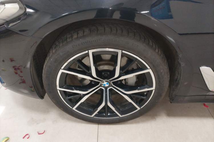 Used BMW 5 Series 2021 530Li Luxury Edition M Sport Package
